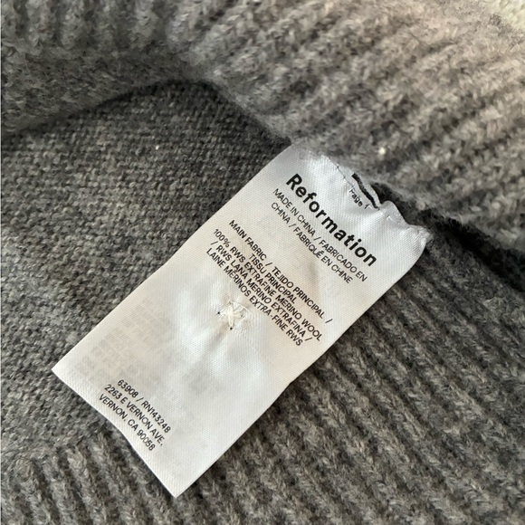 Reformation Karina Wool Sweater XS - Picture 3 of 4